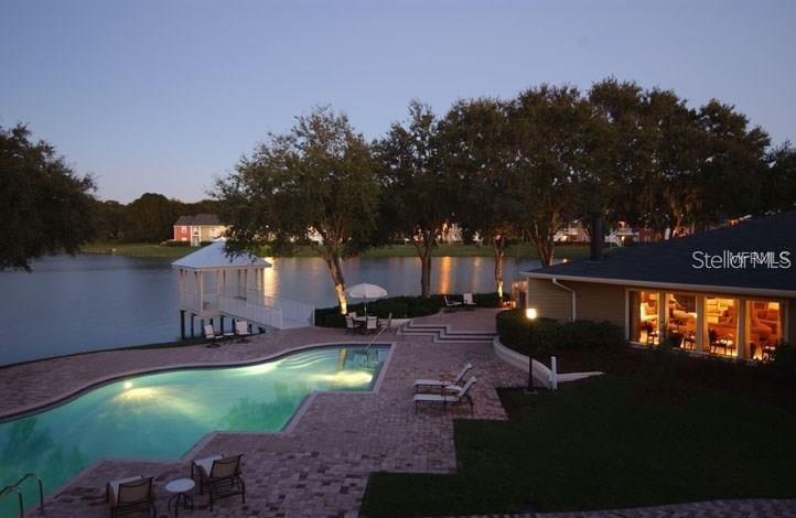 803 Lake Haven Square 202