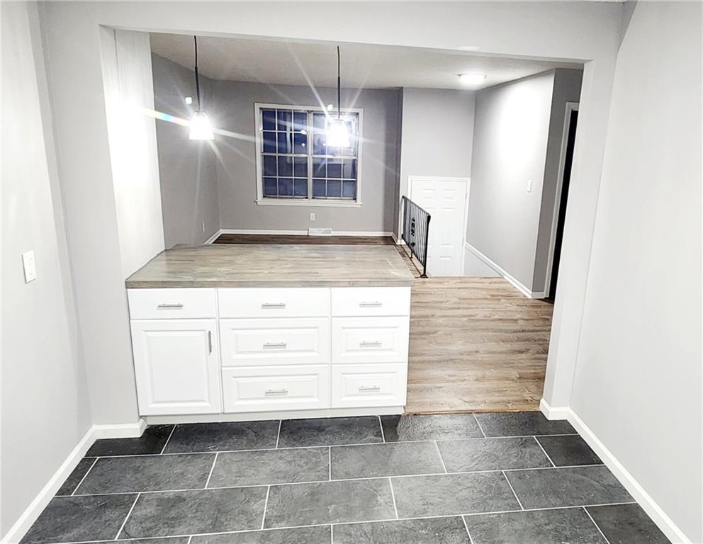 1601 W 24th` Terrace S