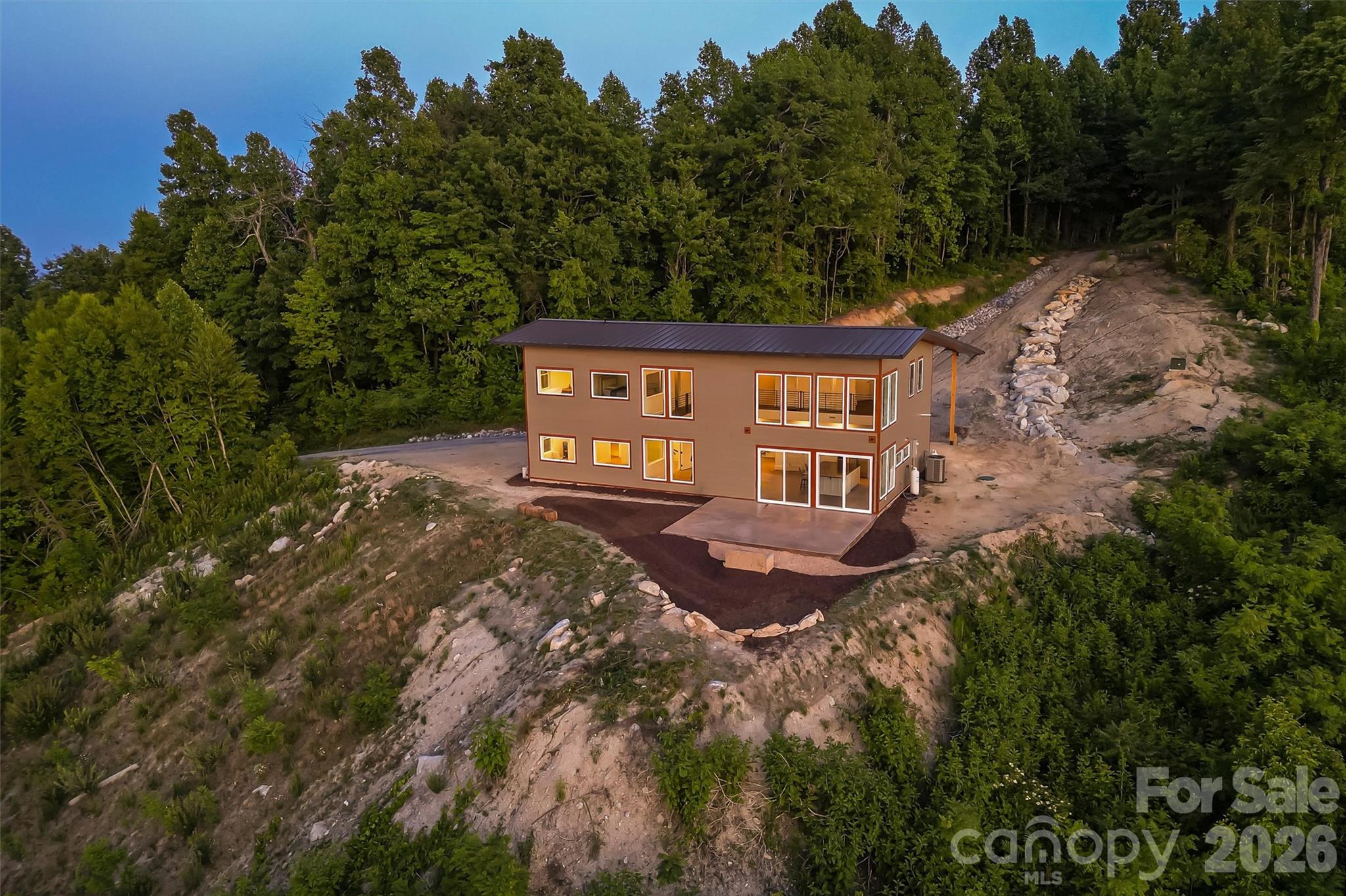 6718 Walkertop Mountain Heights Drive
