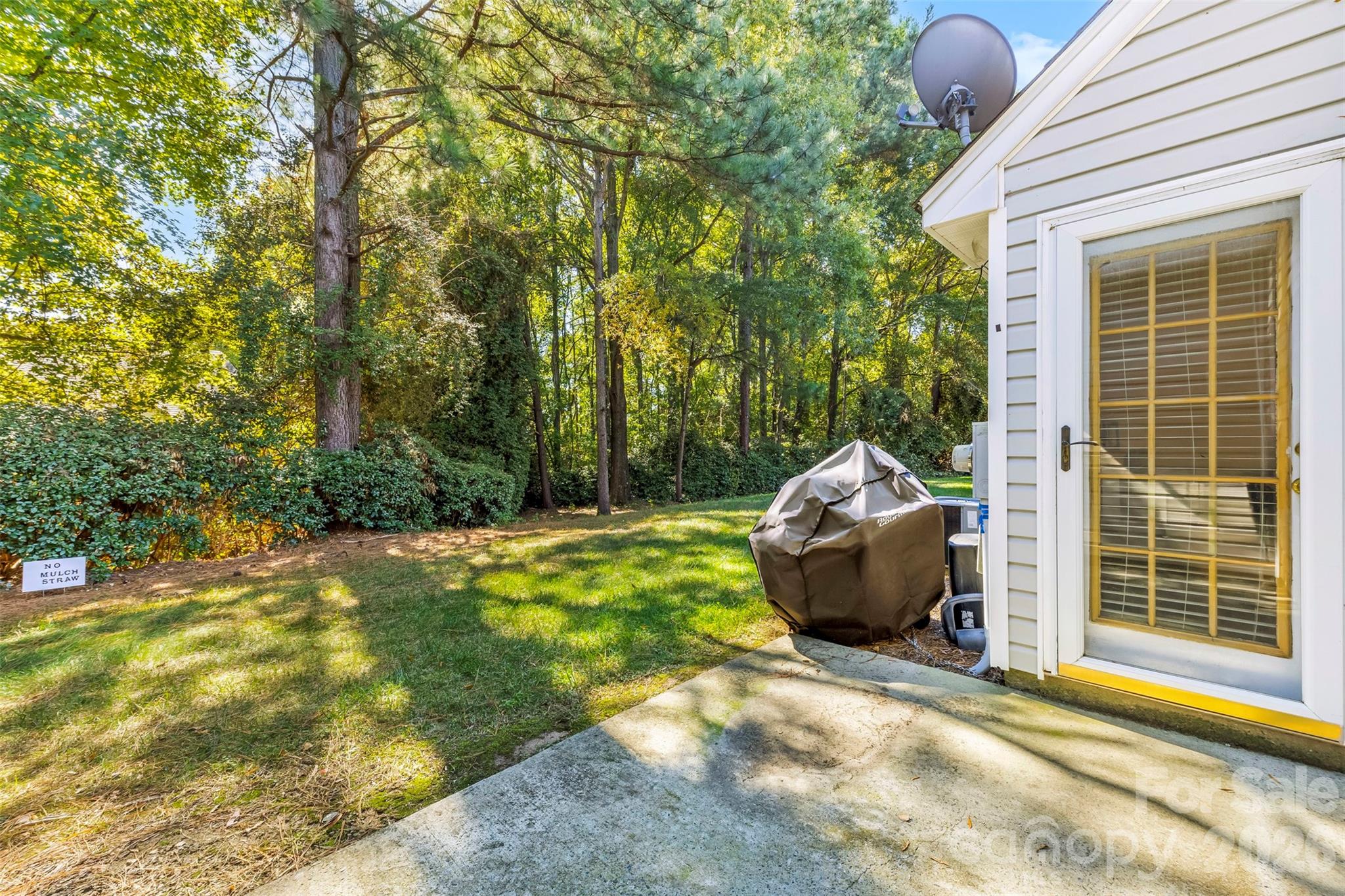 8144 Christmas Court