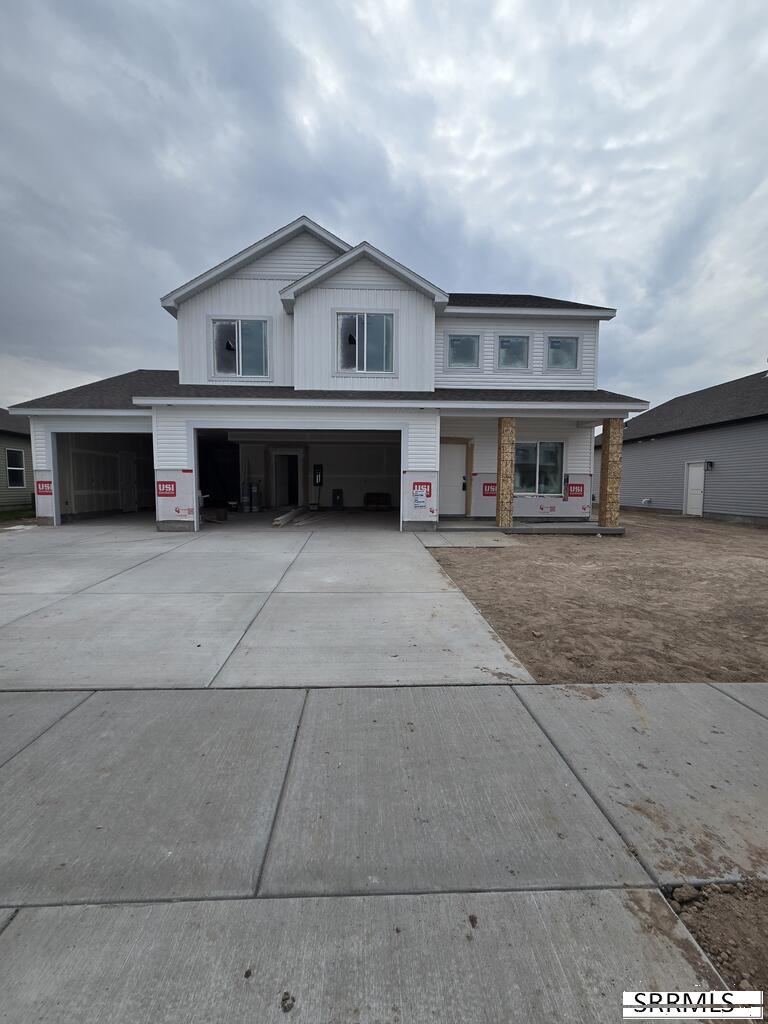 564 Curlew Drive