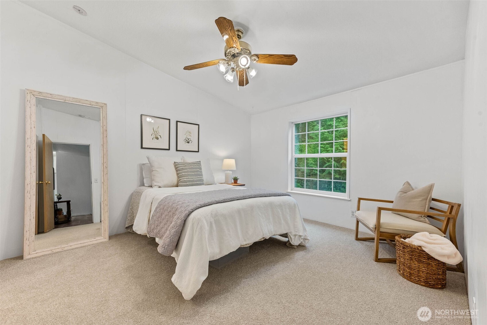 9111 66th Avenue NW 142