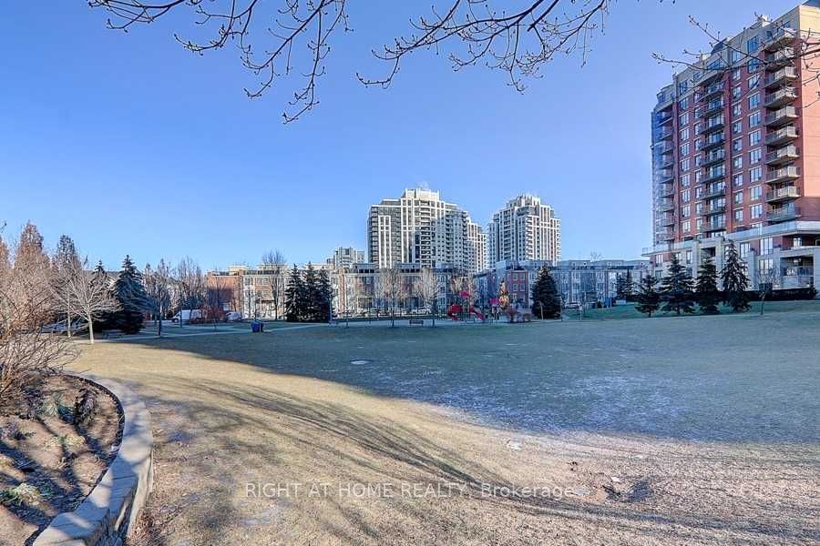 28 Harrison Garden Blvd 2110