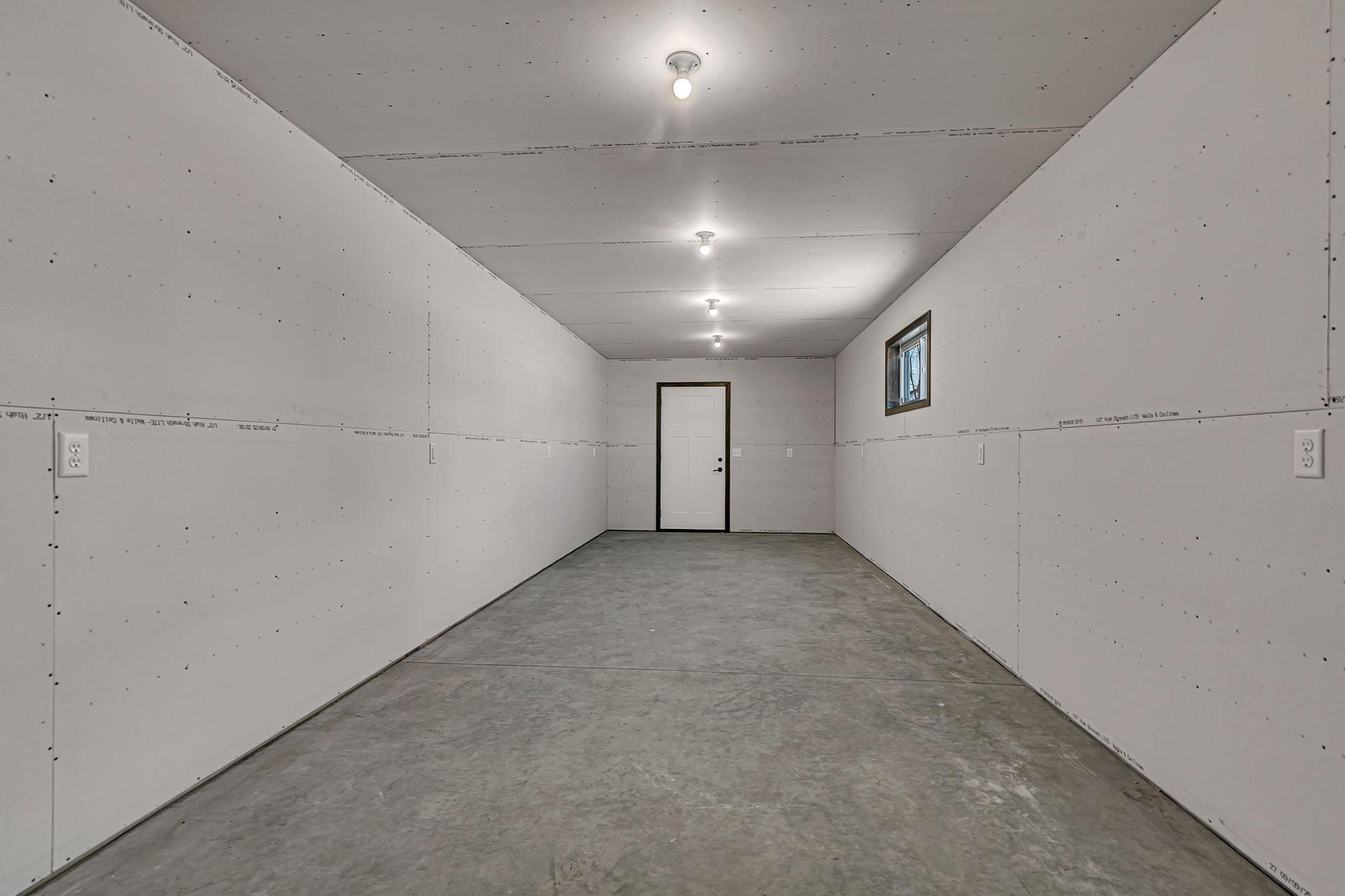 129 Highlands Boulevard