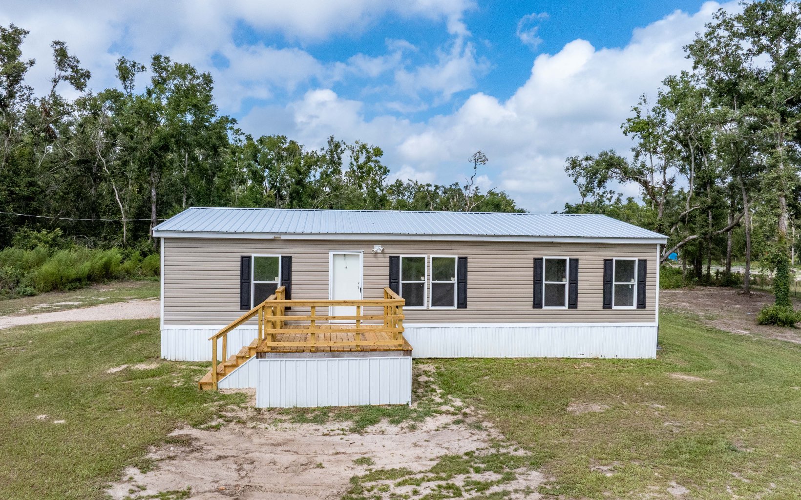 1935 NE Shady Oaks Rd