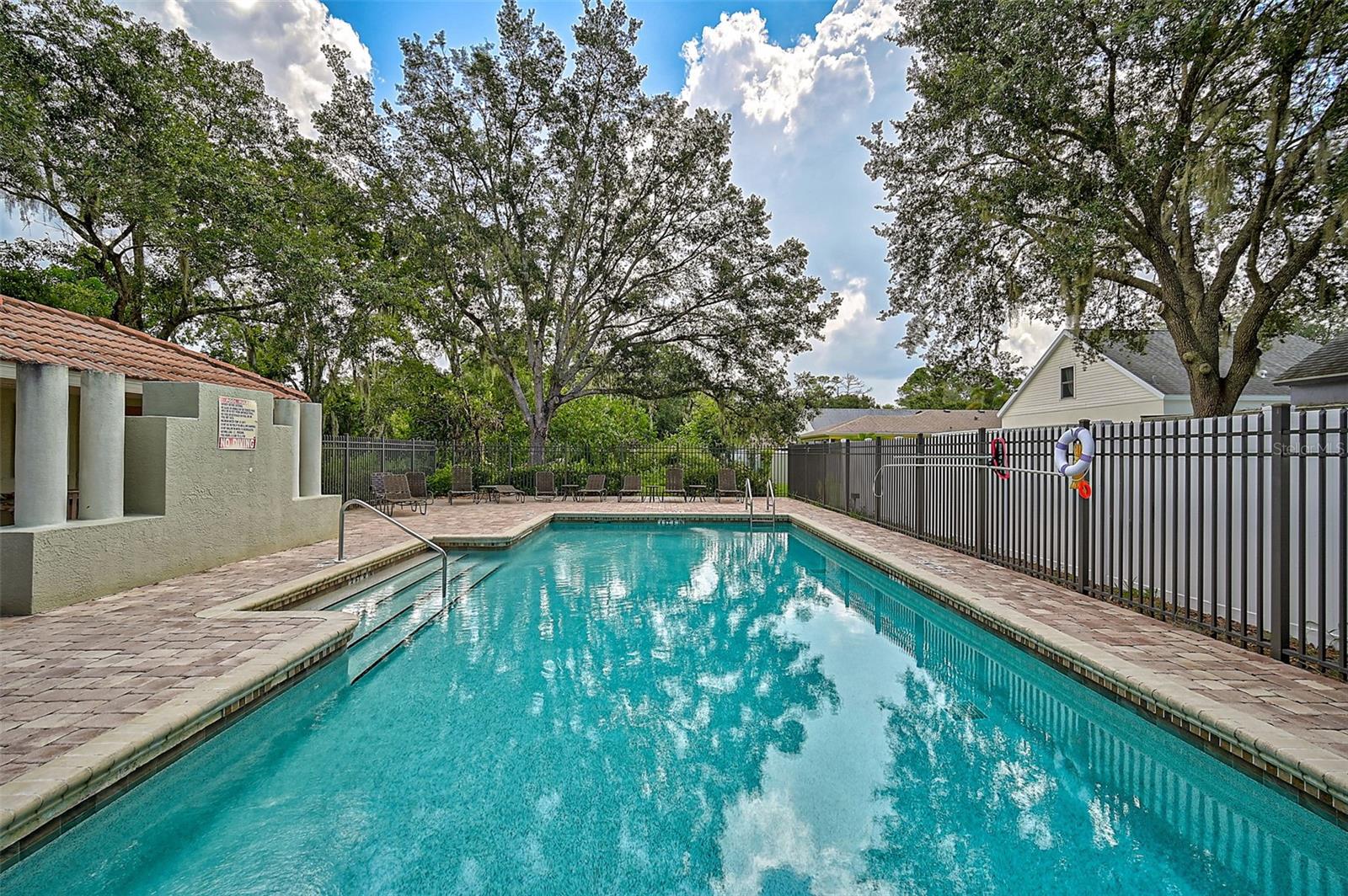 3611 Chinaberry Lane