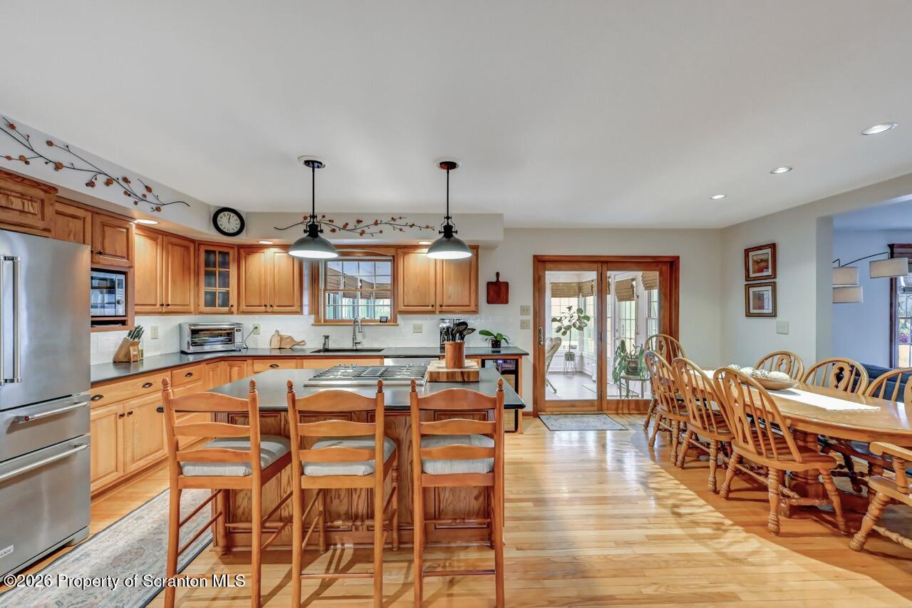 15 Longview Terrace