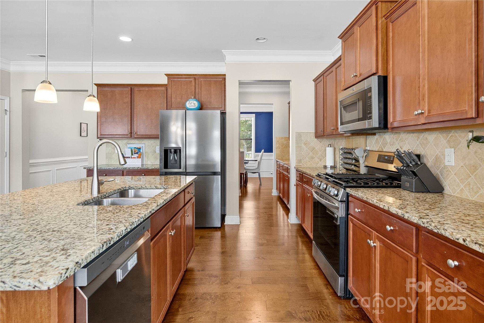 3930 Norman View Drive