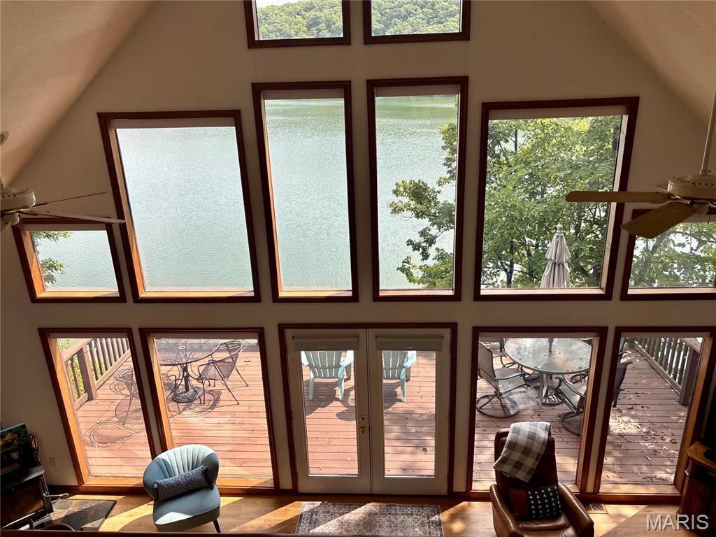 13 Cove Trail