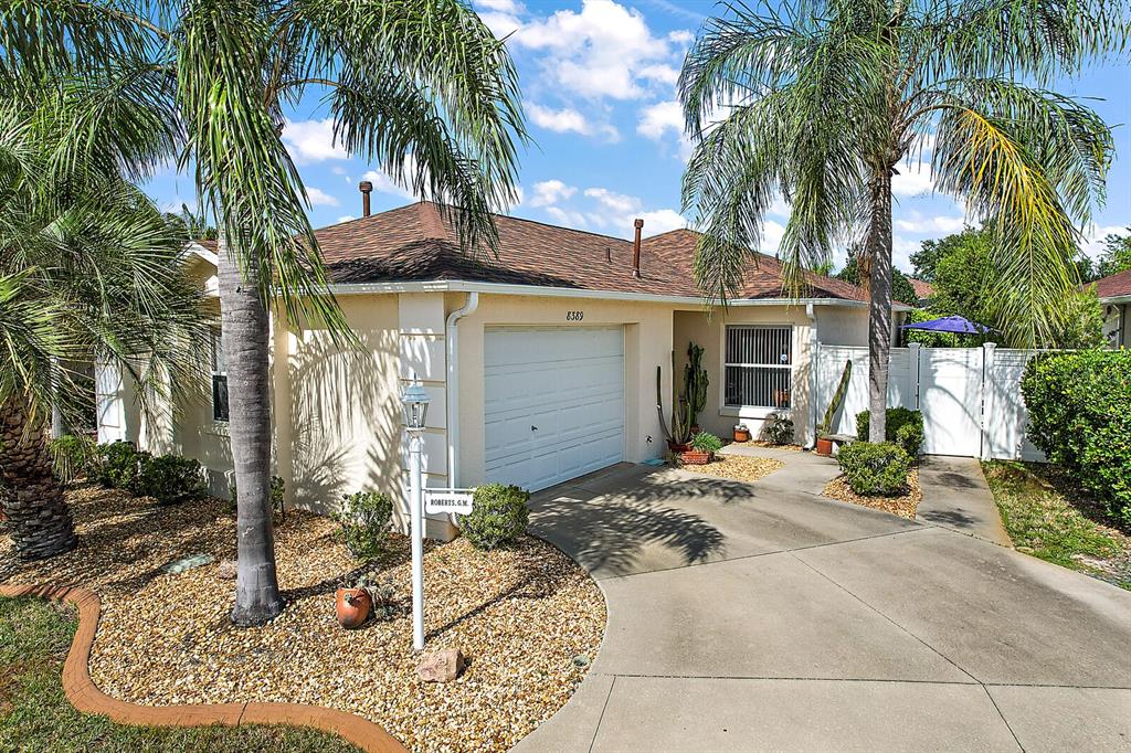 8389 SE 173Rd Hendricks Lane The Villages, FL 32162 Marion County Real