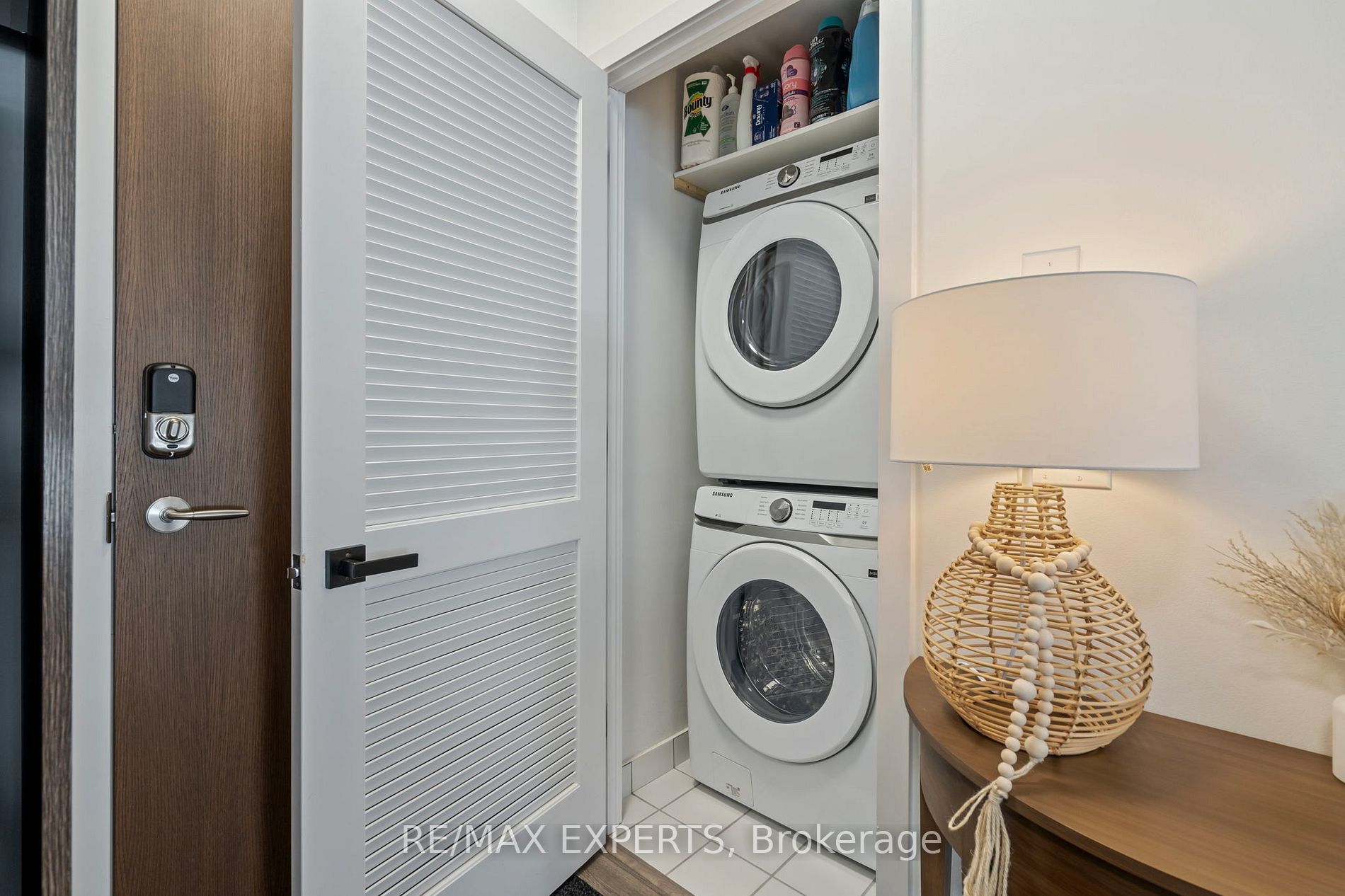 301 Sea Ray Ave C113