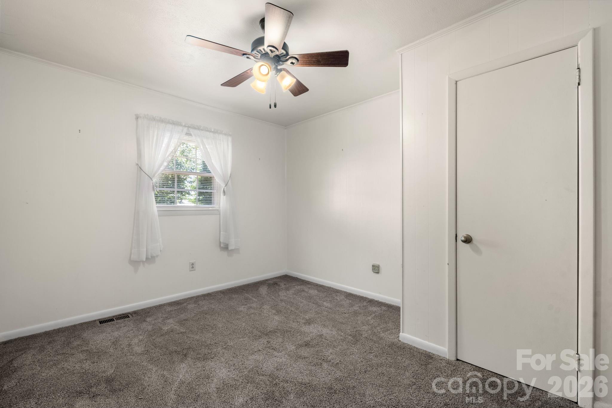 1109 Windsong Circle
