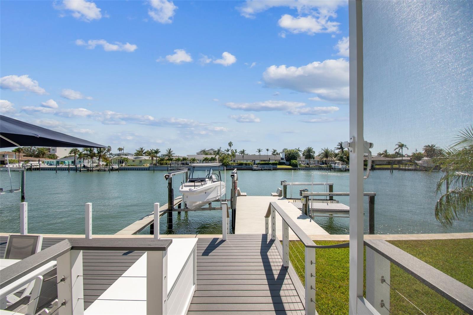 320 Belle Isle Avenue