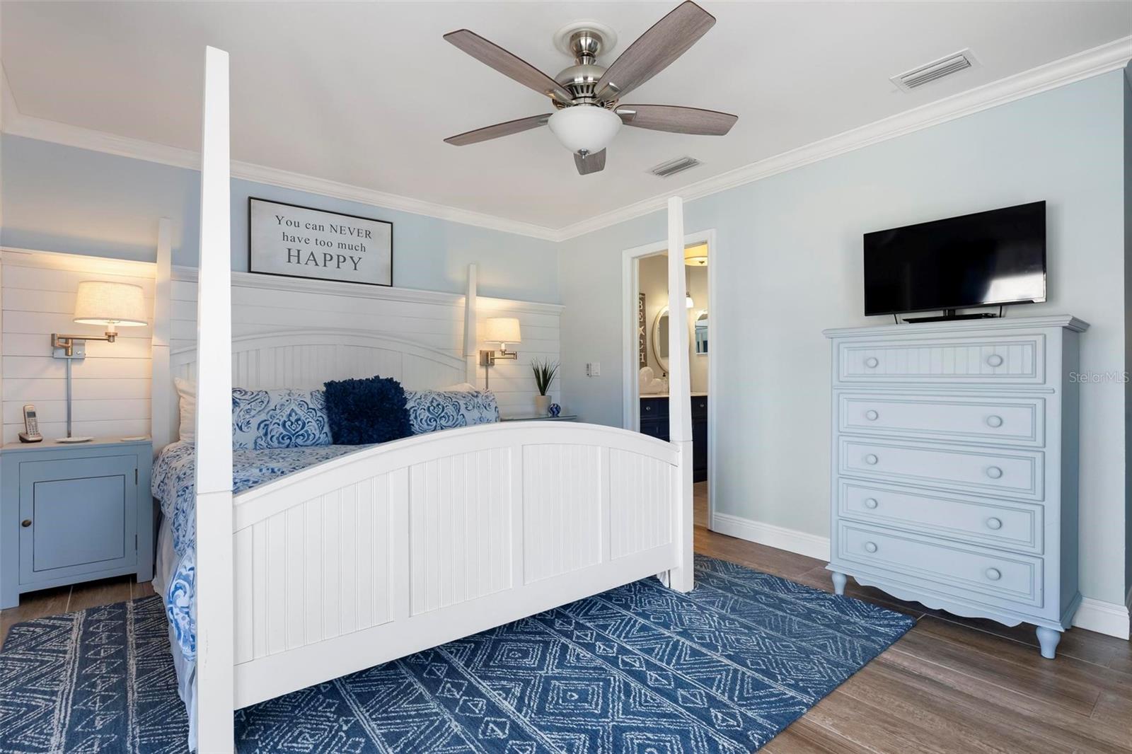 607 North Point Drive