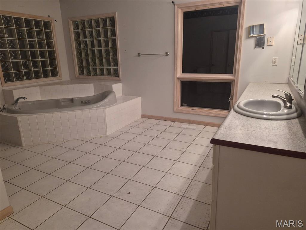 58079 Dow Trail
