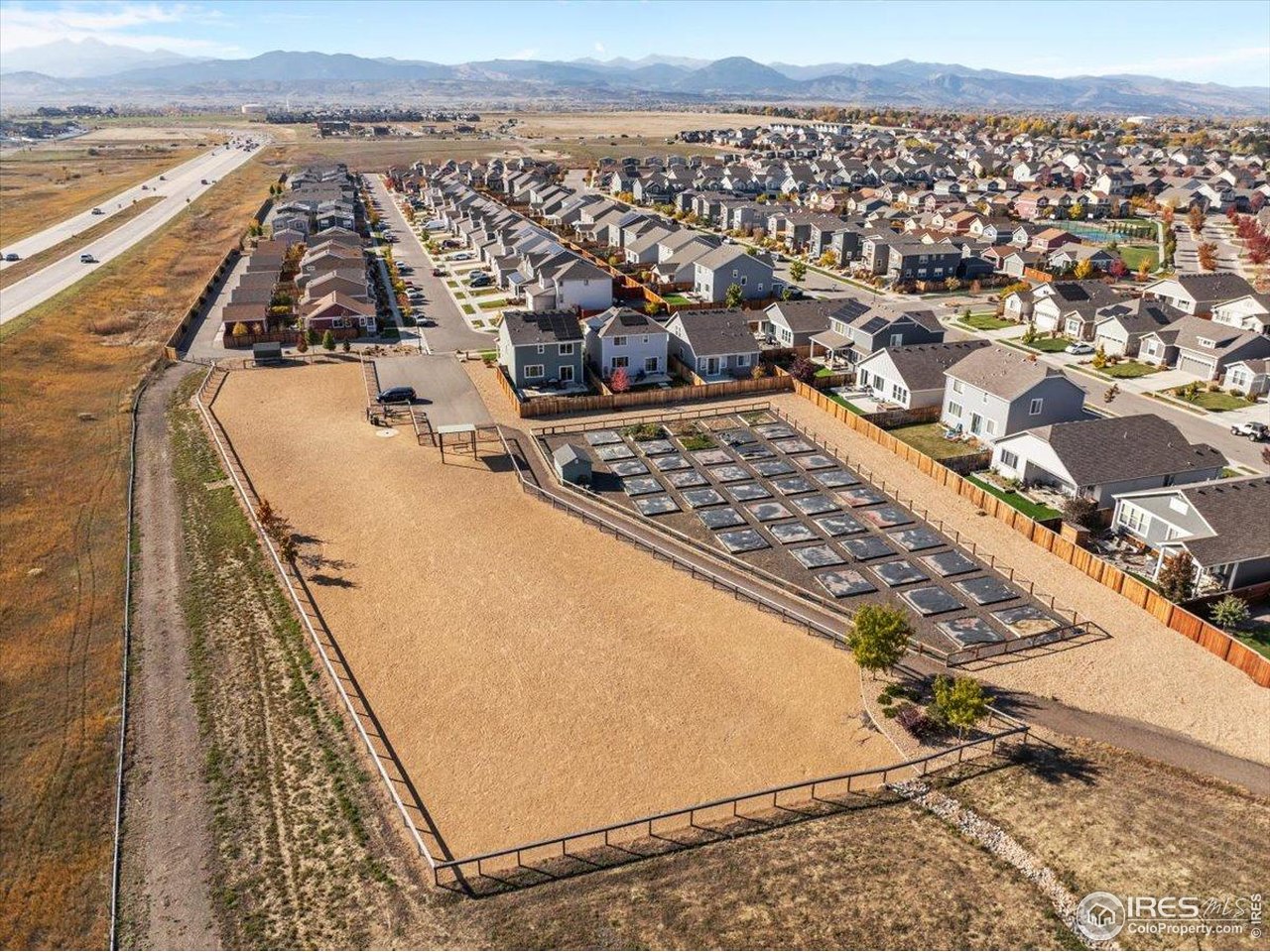 513 Grand Market Ave