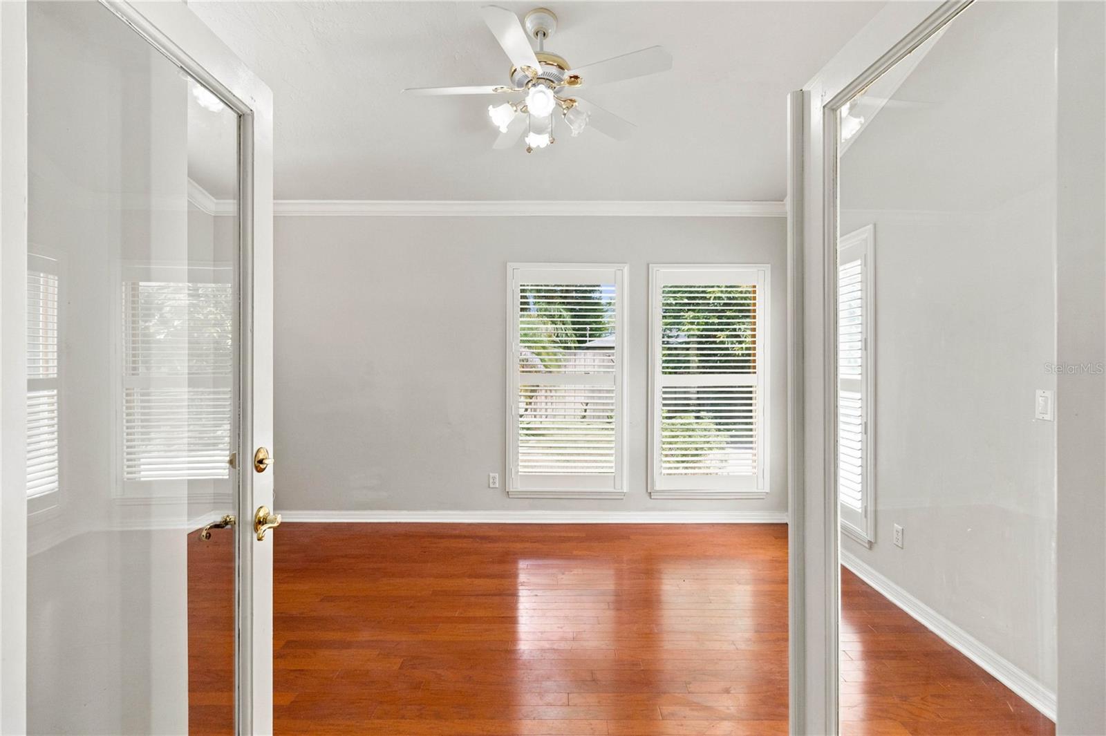 313 Ridgewood Street