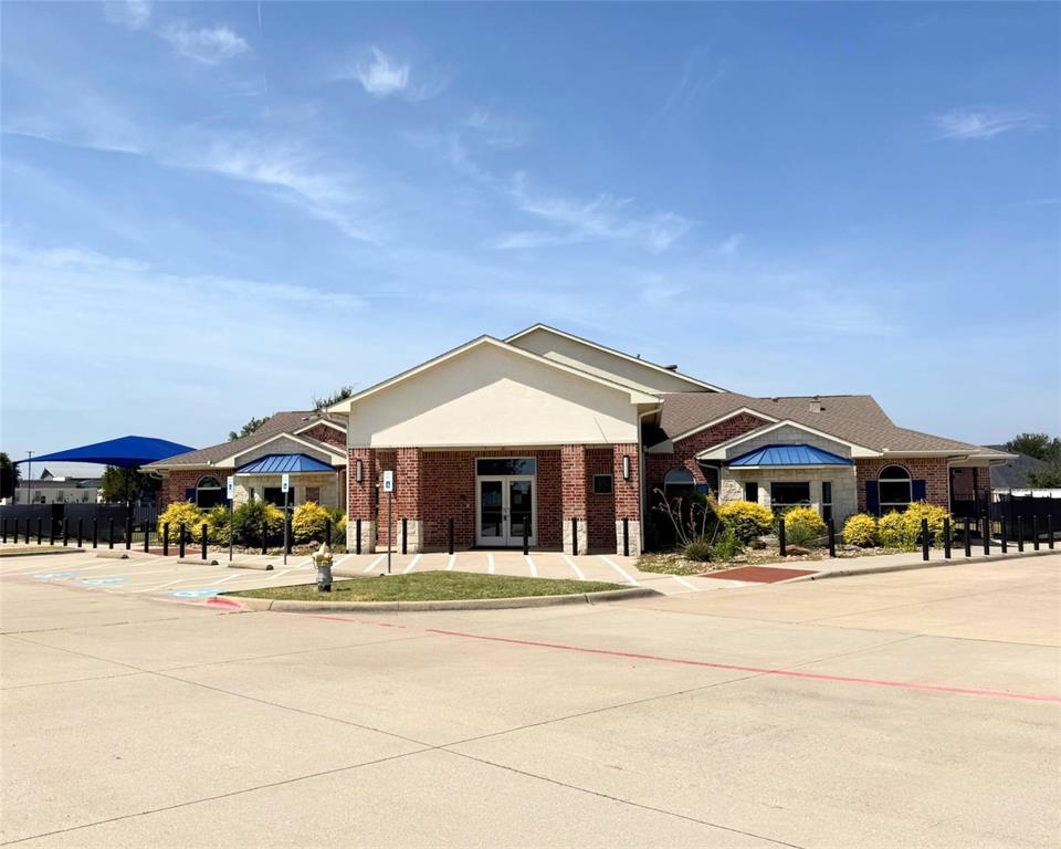 Childcare building located in the fast growing city of Frisco.Large 2.05 acre lot size with frontage on Coit Rd.About 0.5 miles from Hwy 121.? Very easy access.12 Classrooms, Gym, Commercial Kitchen, Office, large Playground area.? Tons of Parking.Previous licensed capacity of 187 (possibility to increase).Building is also available for lease at $29,000 per month plus NNN.