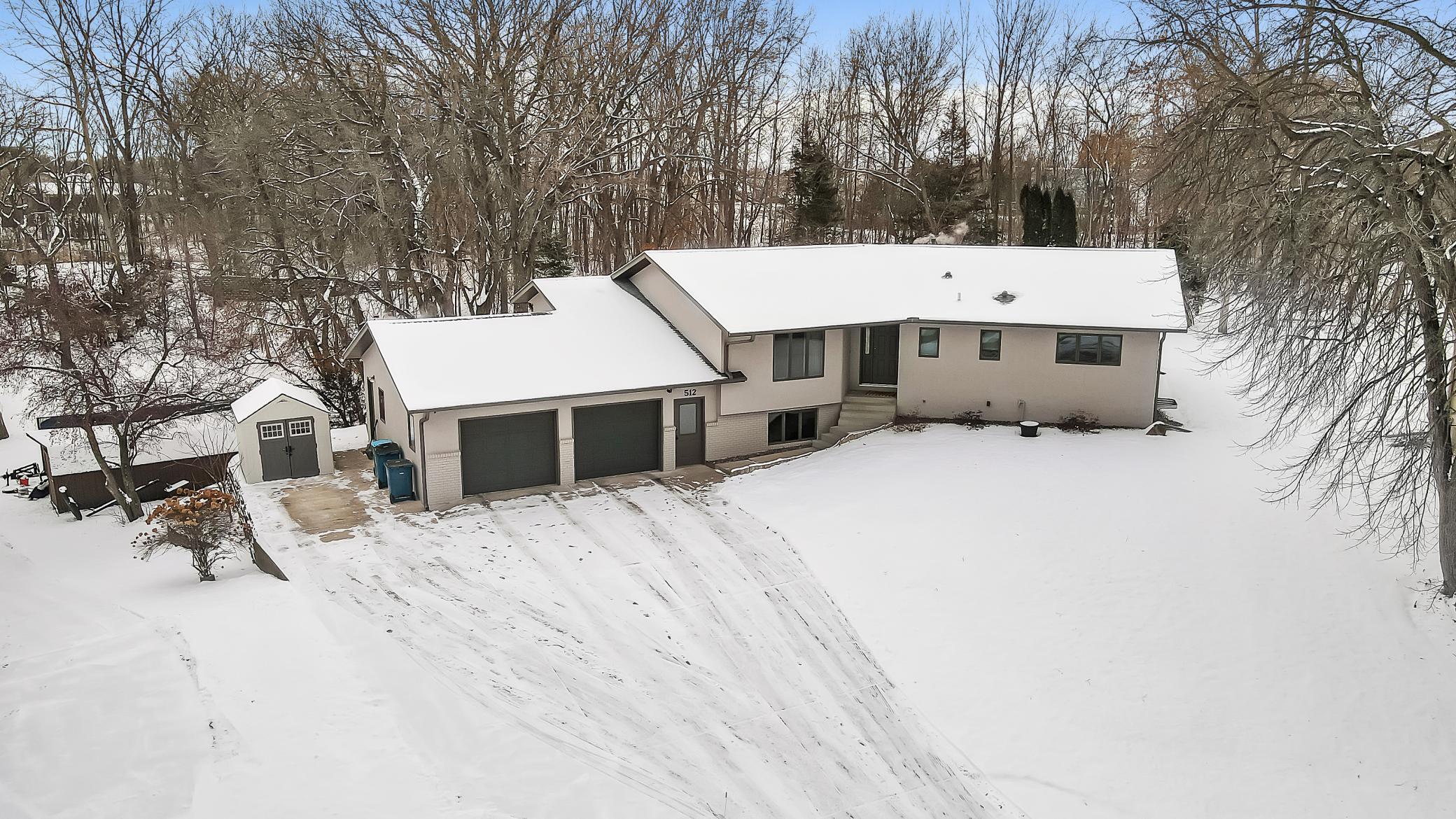 512 Scenic Drive S