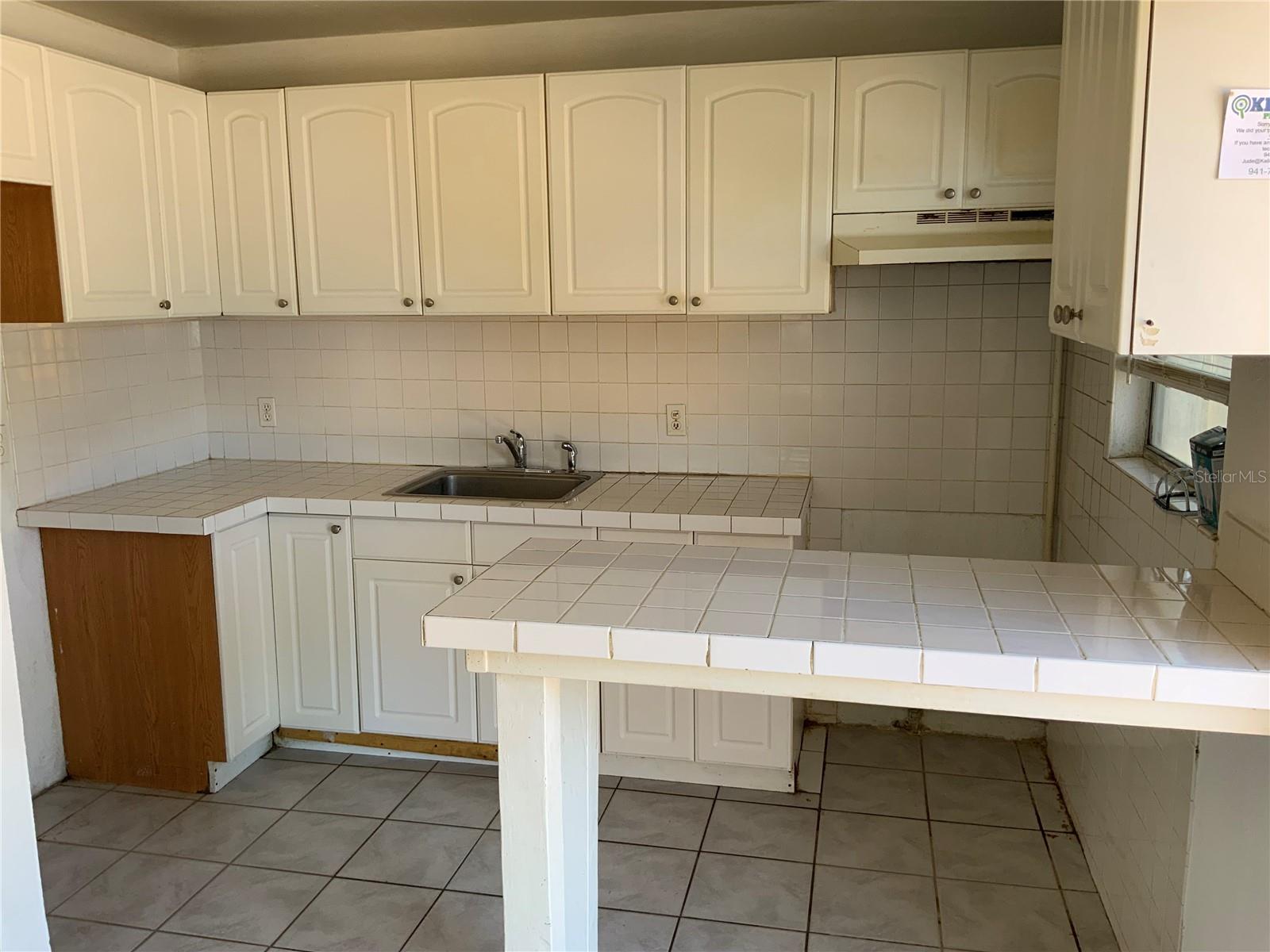 2926 N Orange Avenue