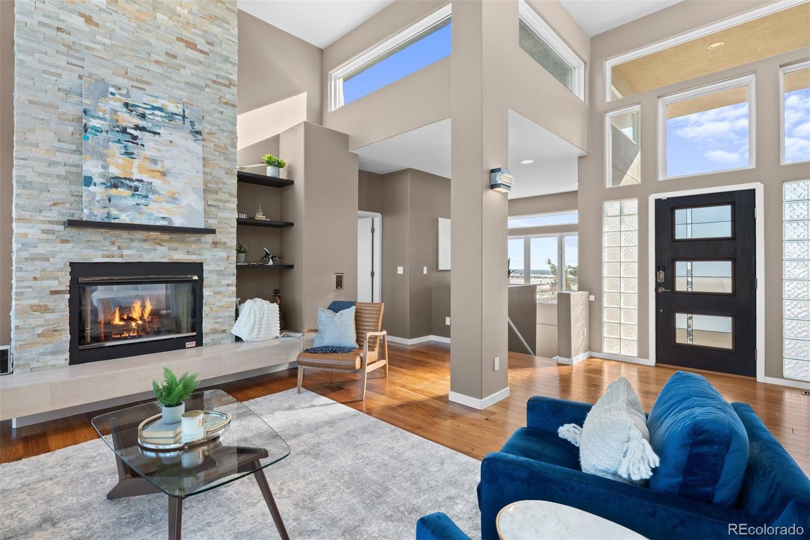5585 N Mesa Drive