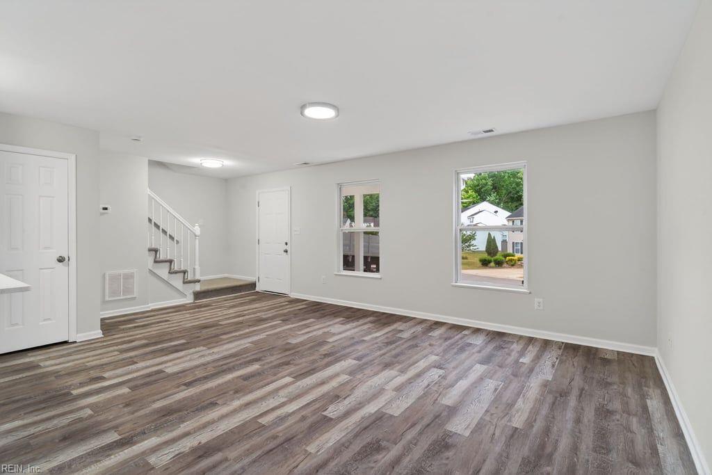 113 Low Ridge Road