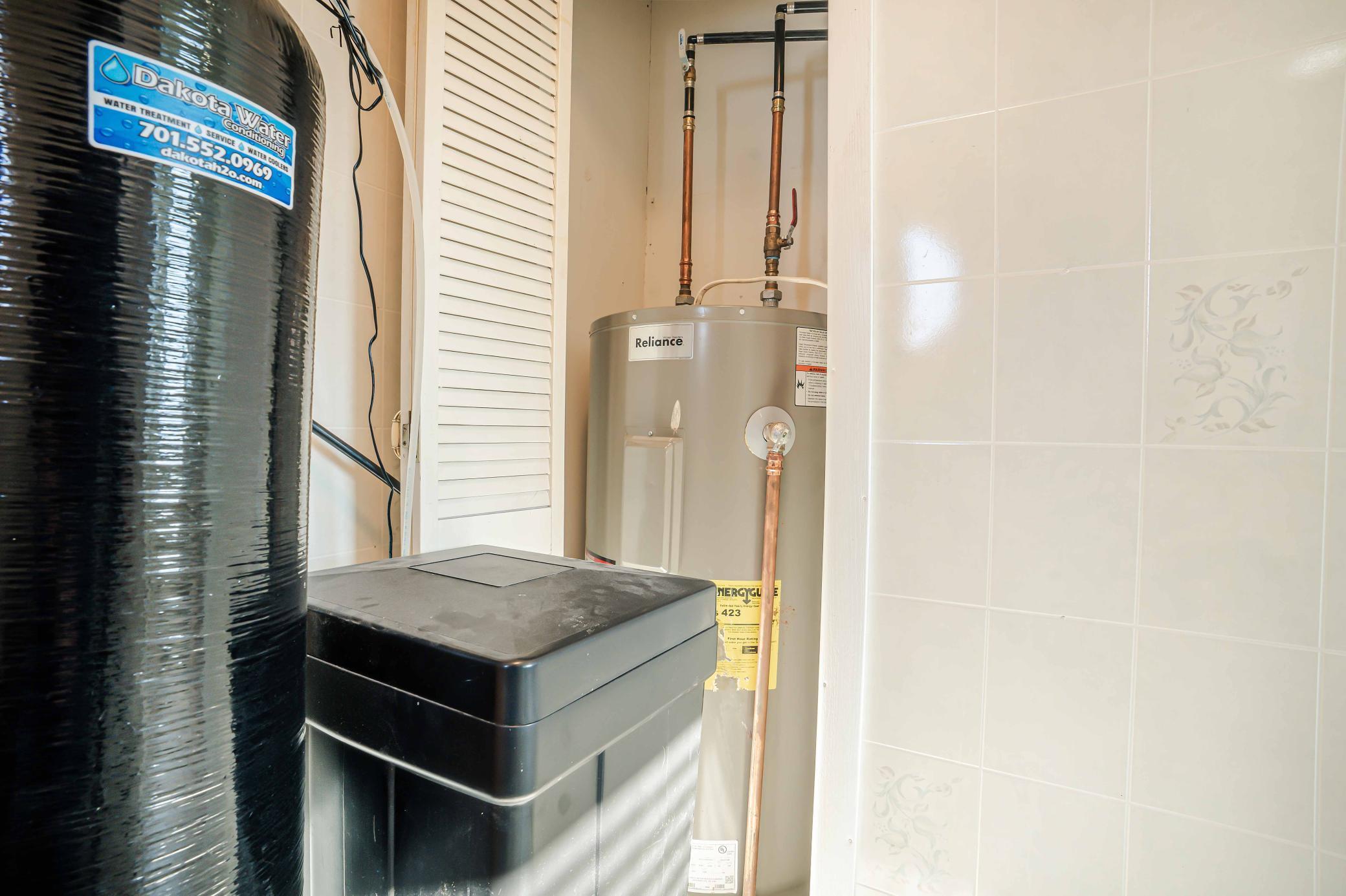 34306 Twin Island Lane