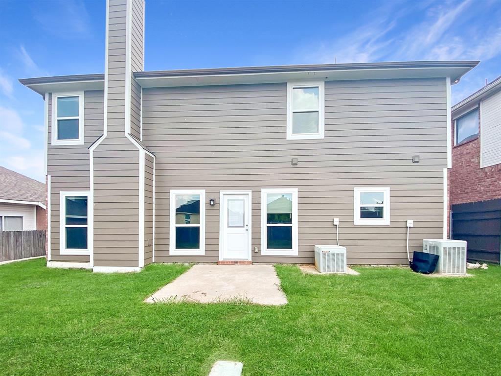 7926 Greengate Drive