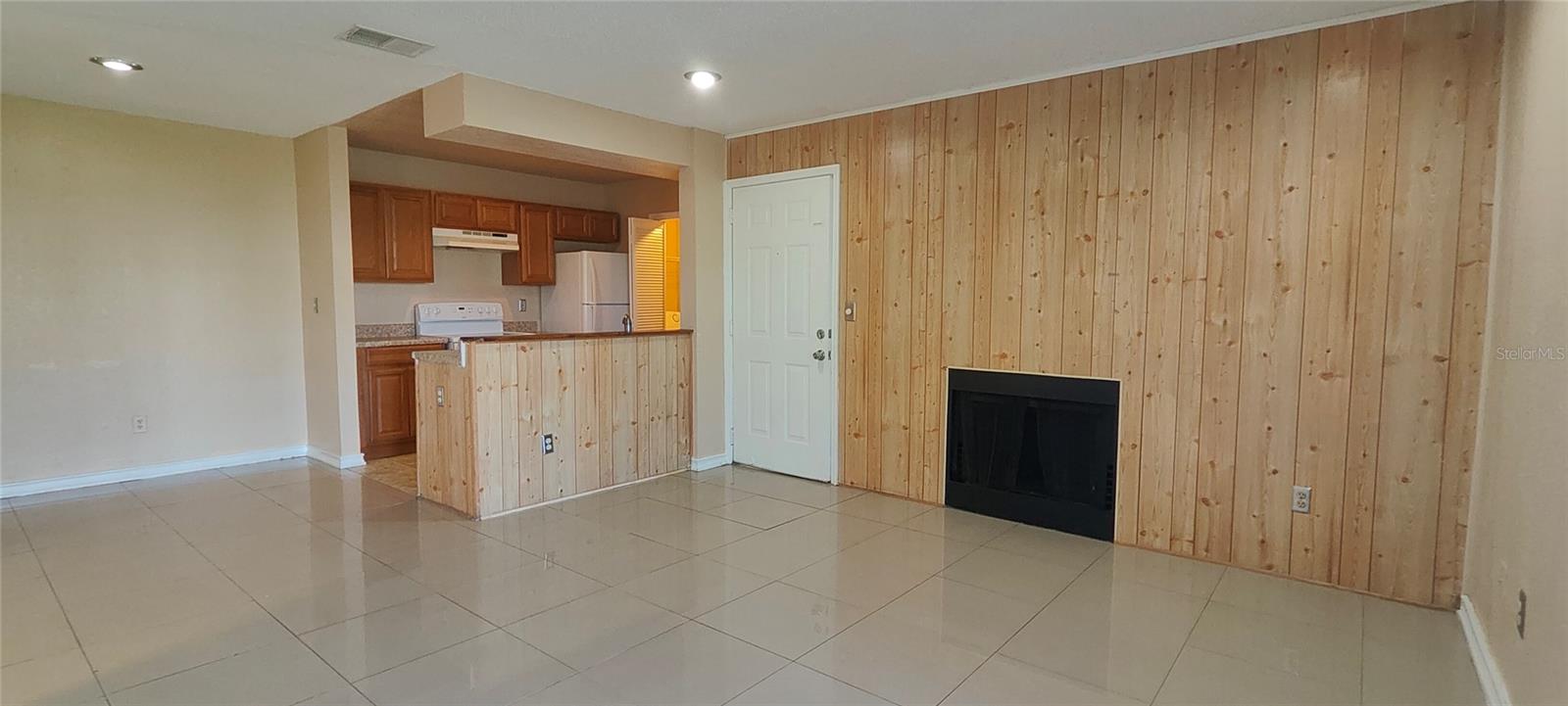 2550 N Alafaya Trail 10110