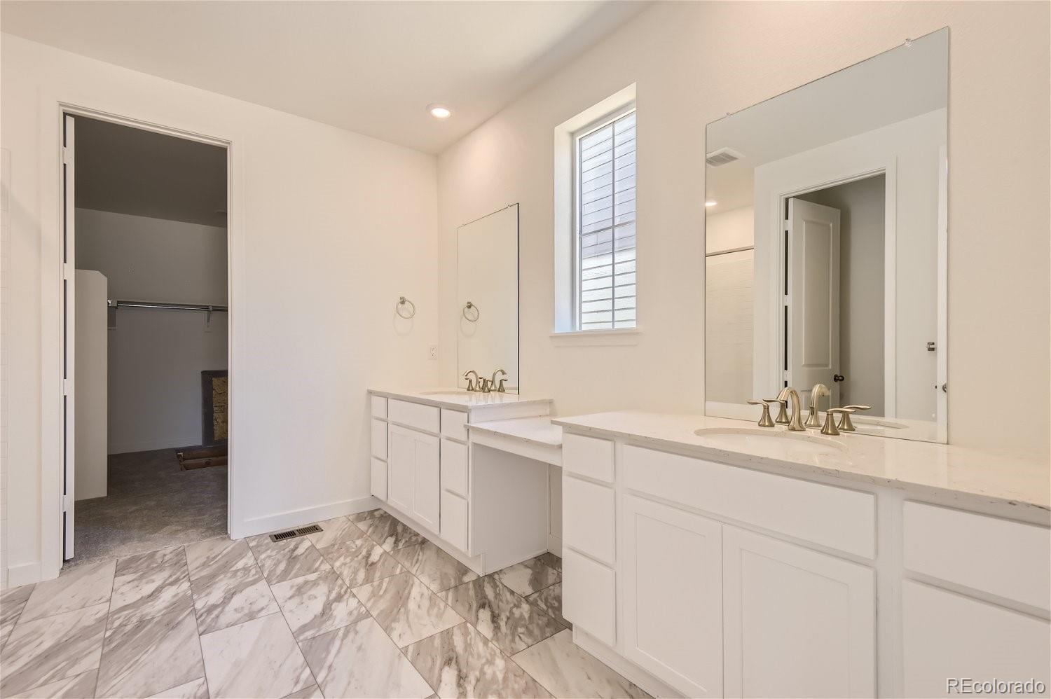 24484 E Pacific Place