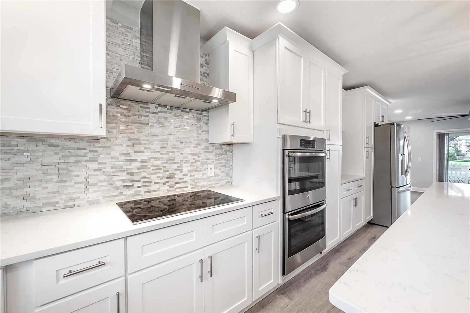 13700 Orange Sunset Drive
