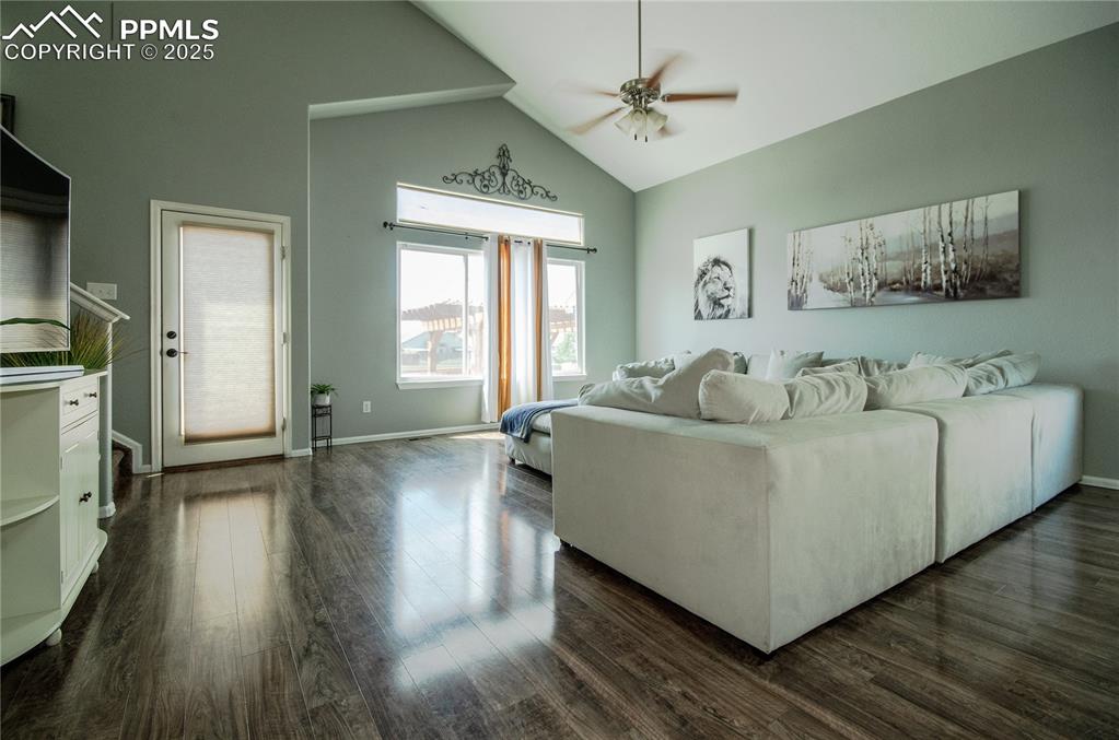 10604 Deer Meadow Circle