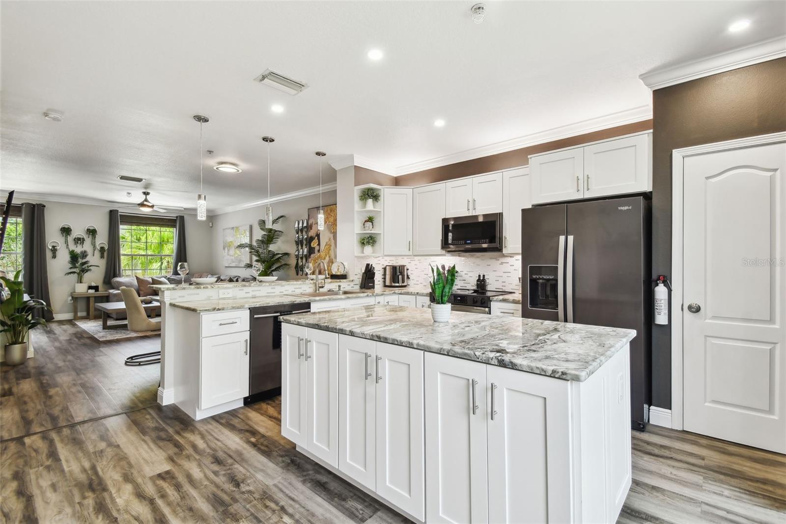 3174 Bayshore Oaks Drive