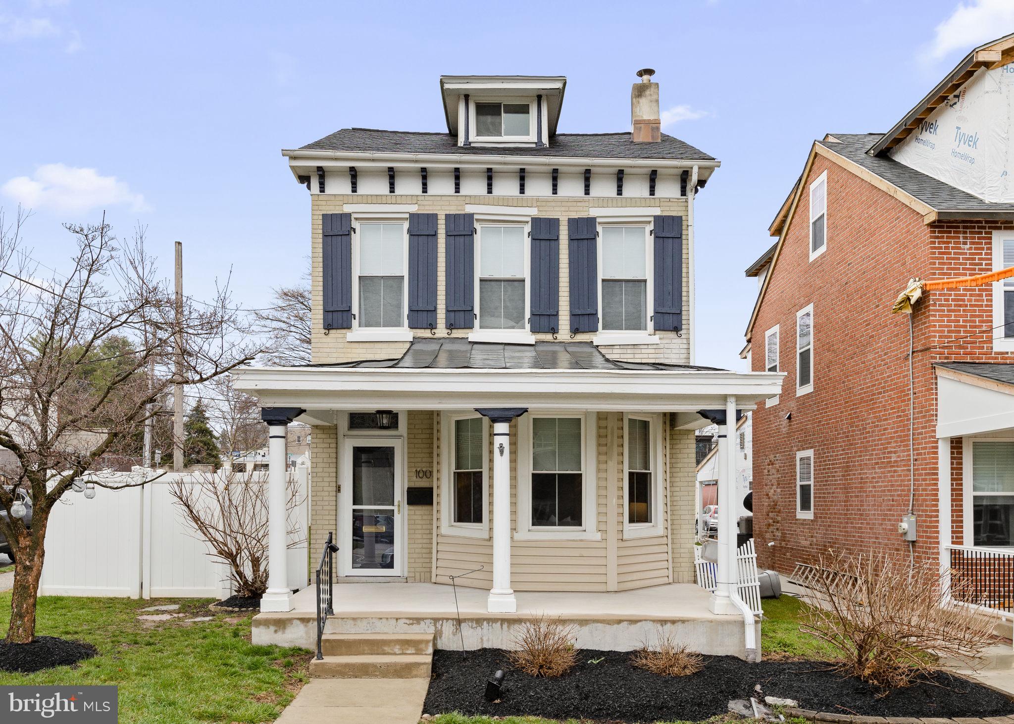 100 E 6th Avenue