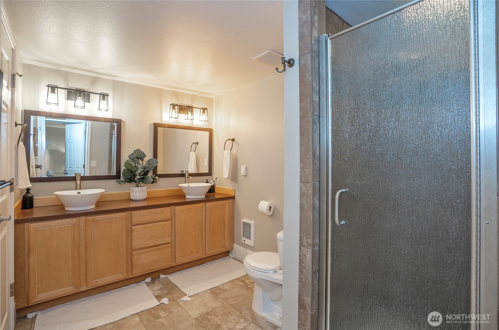 4414 Chrisella Road E