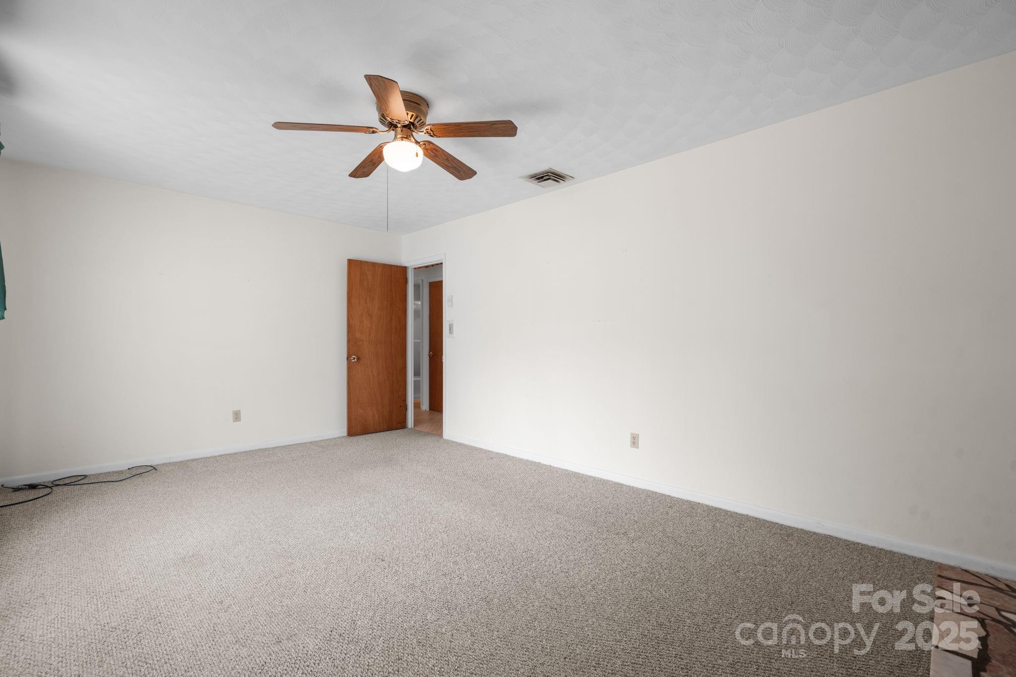 902 Greenwood Place