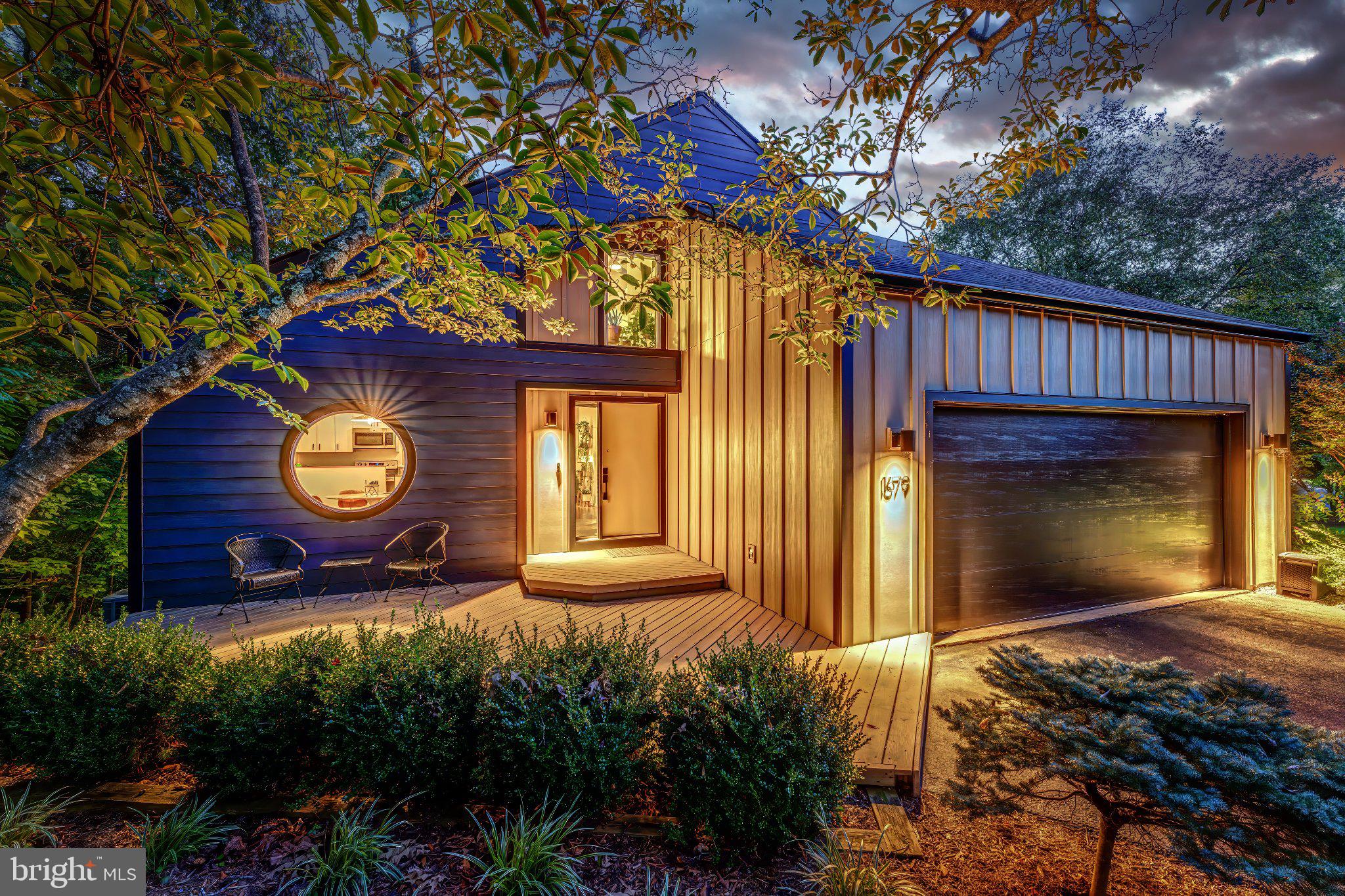 1679 Cedar Hollow Way