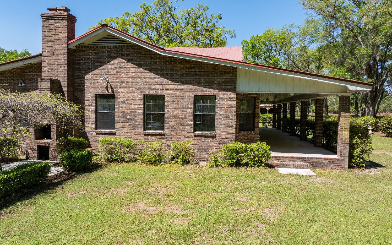 444-1 SE Bisbee Loop