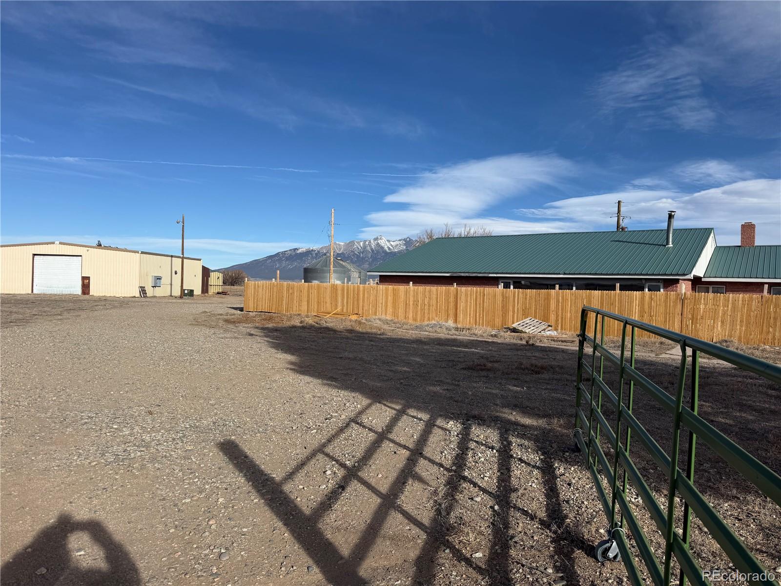 16851 County Road Ee