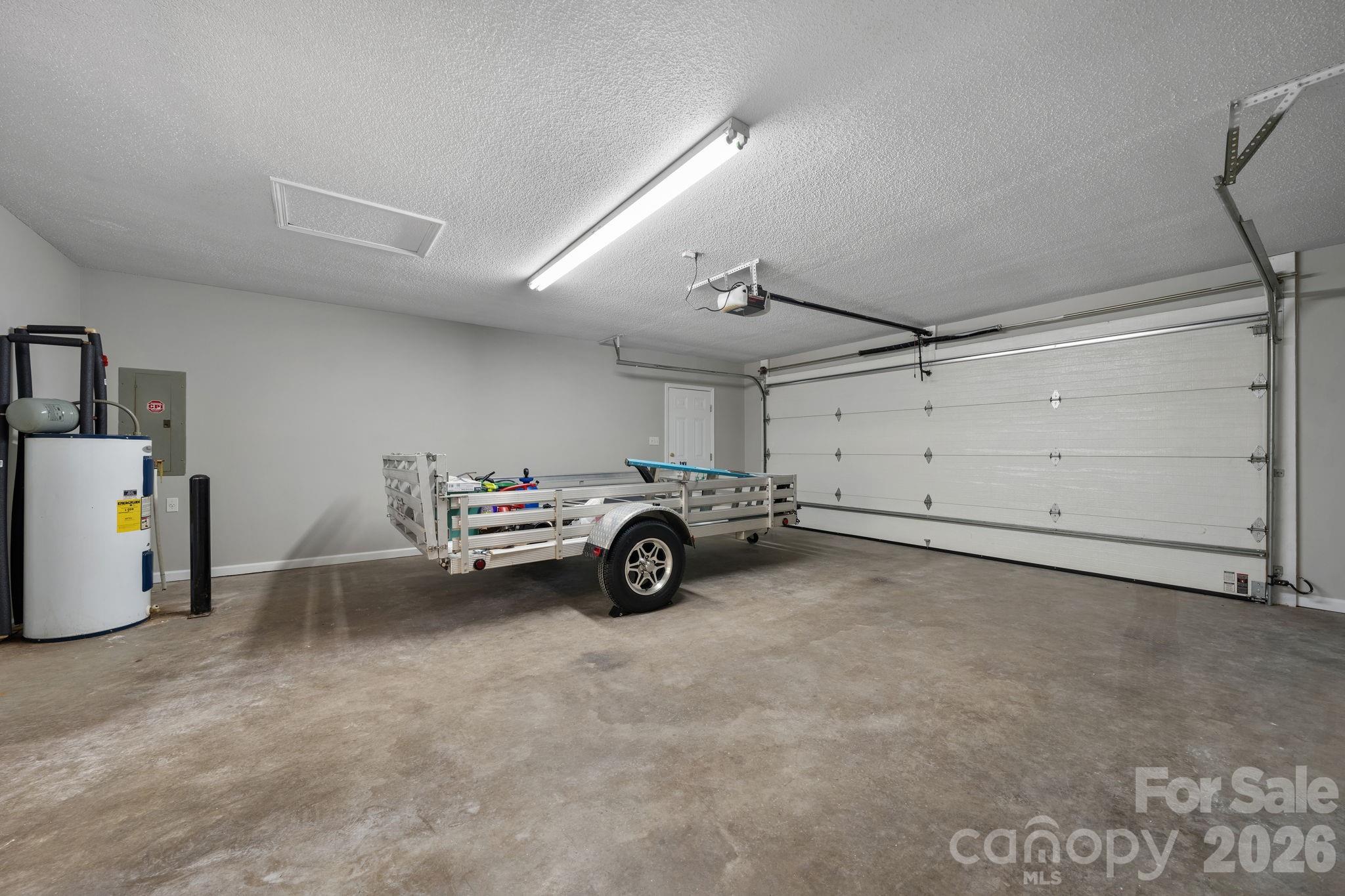 1420 Farmington Hills Drive