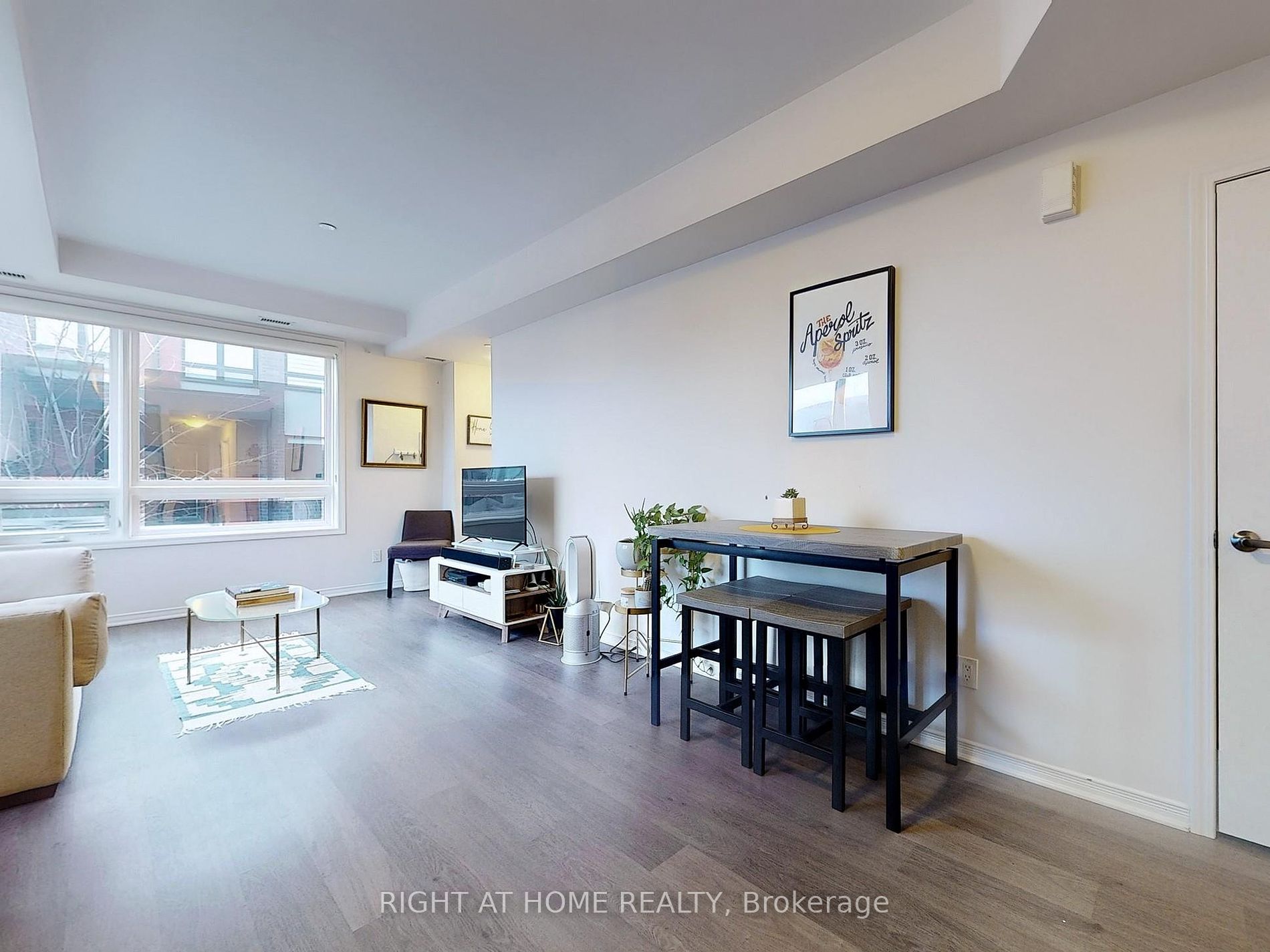 1100 Briar Hill Ave 201