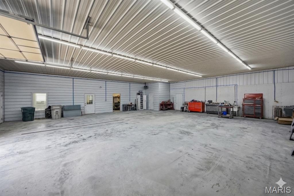 12410 S State Highway 21
