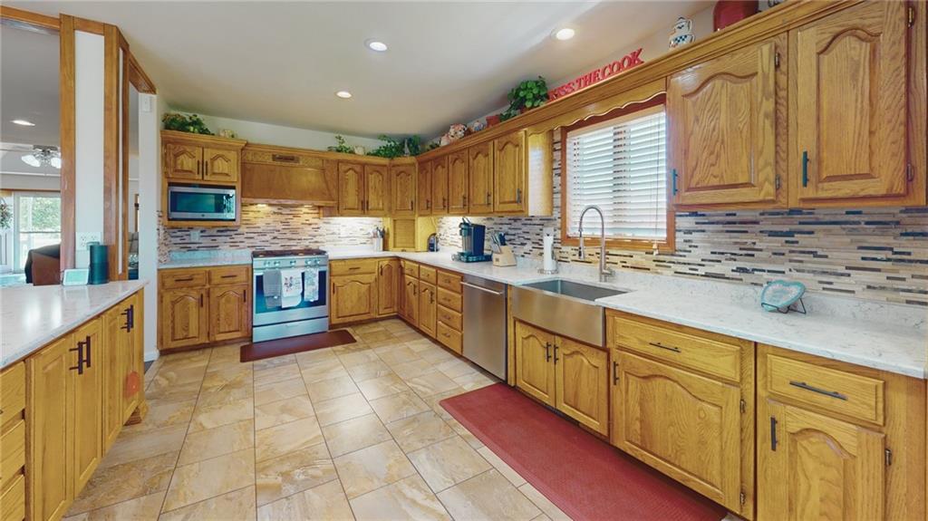 12603 E Oliver Pass