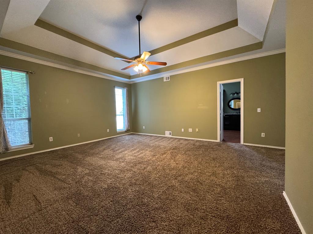 2865 Oak Creek Drive