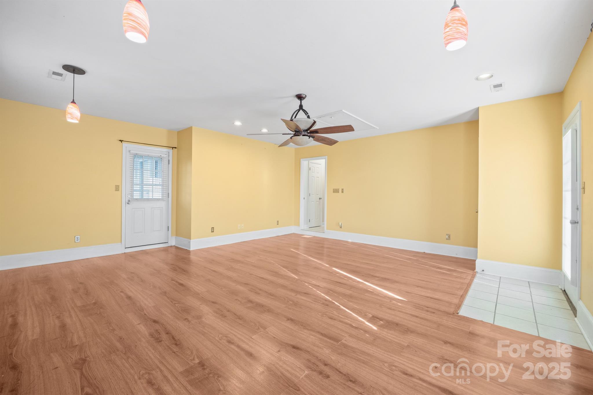 172 Valleybrook Drive