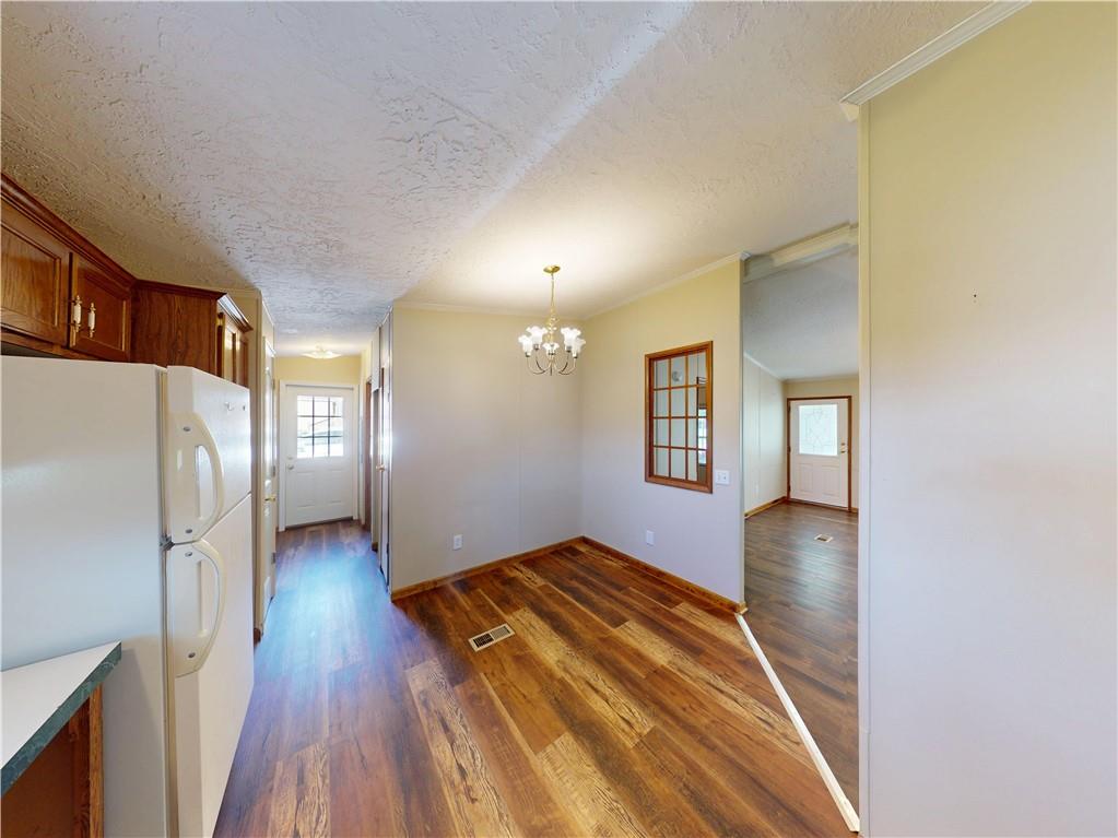 458 E Elm Street