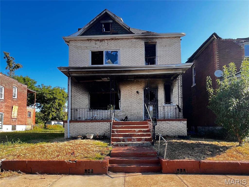 4439 Ashland Avenue