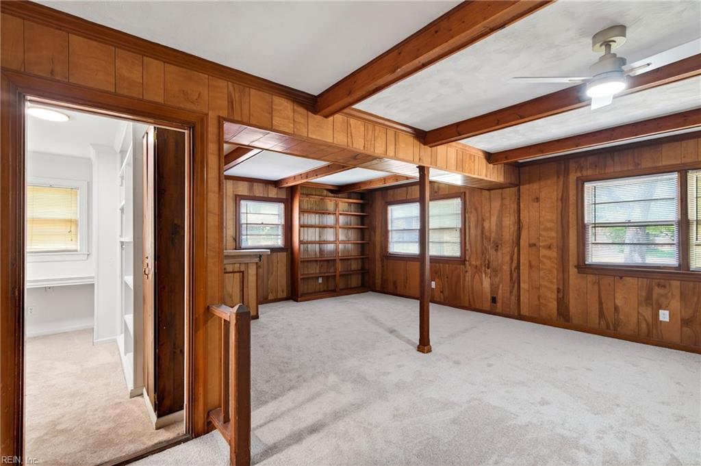 2 Larchmont Crescent