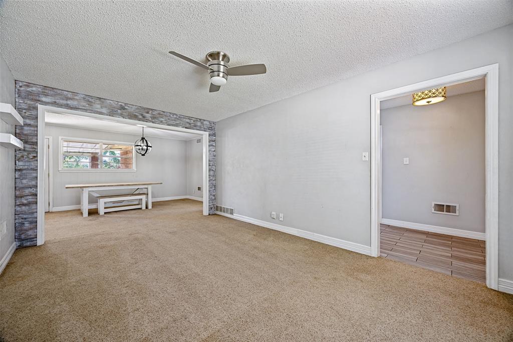 2506 Easy Street