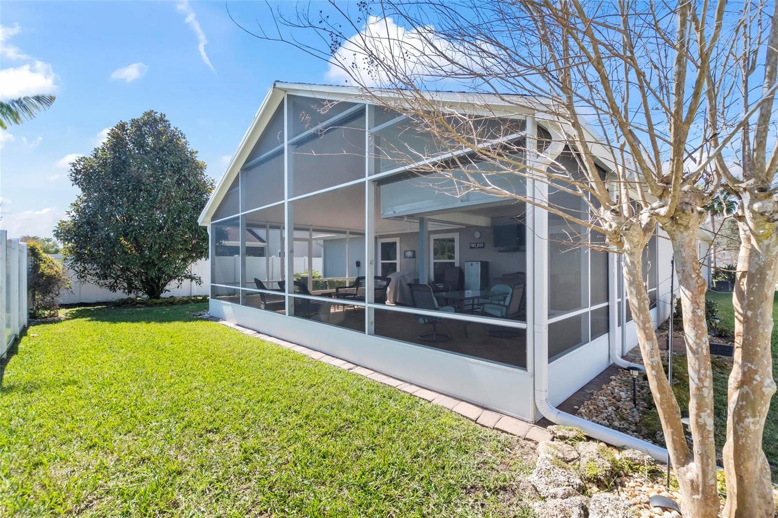 14 Arrowhead Drive
